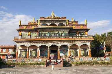 nepal.2007/karma.dubgyu.chokhorling.monastery.1.small.jpg