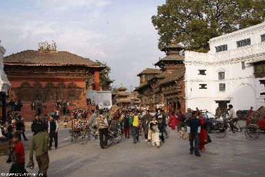 nepal.2007/kathmandu.durbar.square.04.small.jpg