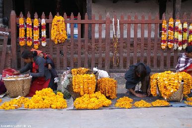 nepal.2007/kathmandu.durbar.square.06.small.jpg